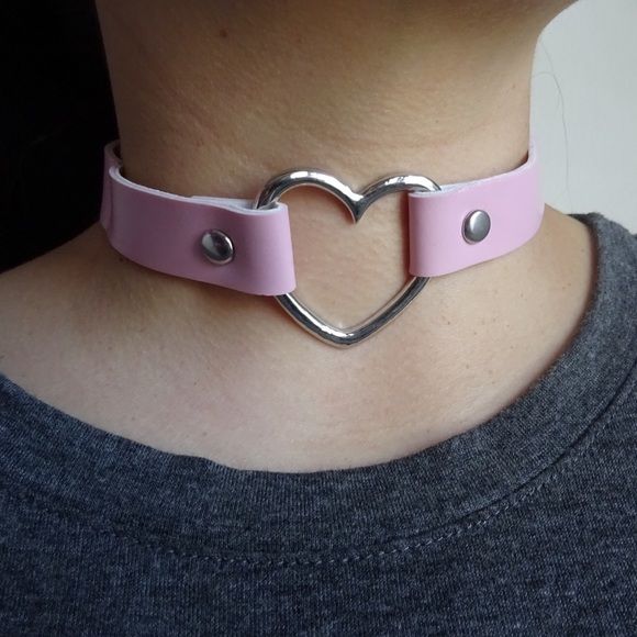 Κολάρο Περιλαίμιο - Choker Καρδιά