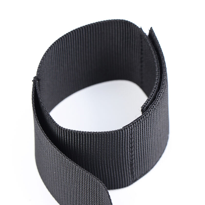 OOHMAMA FETISH - WRIST HANDCUFFS AND NYLON COLLAR